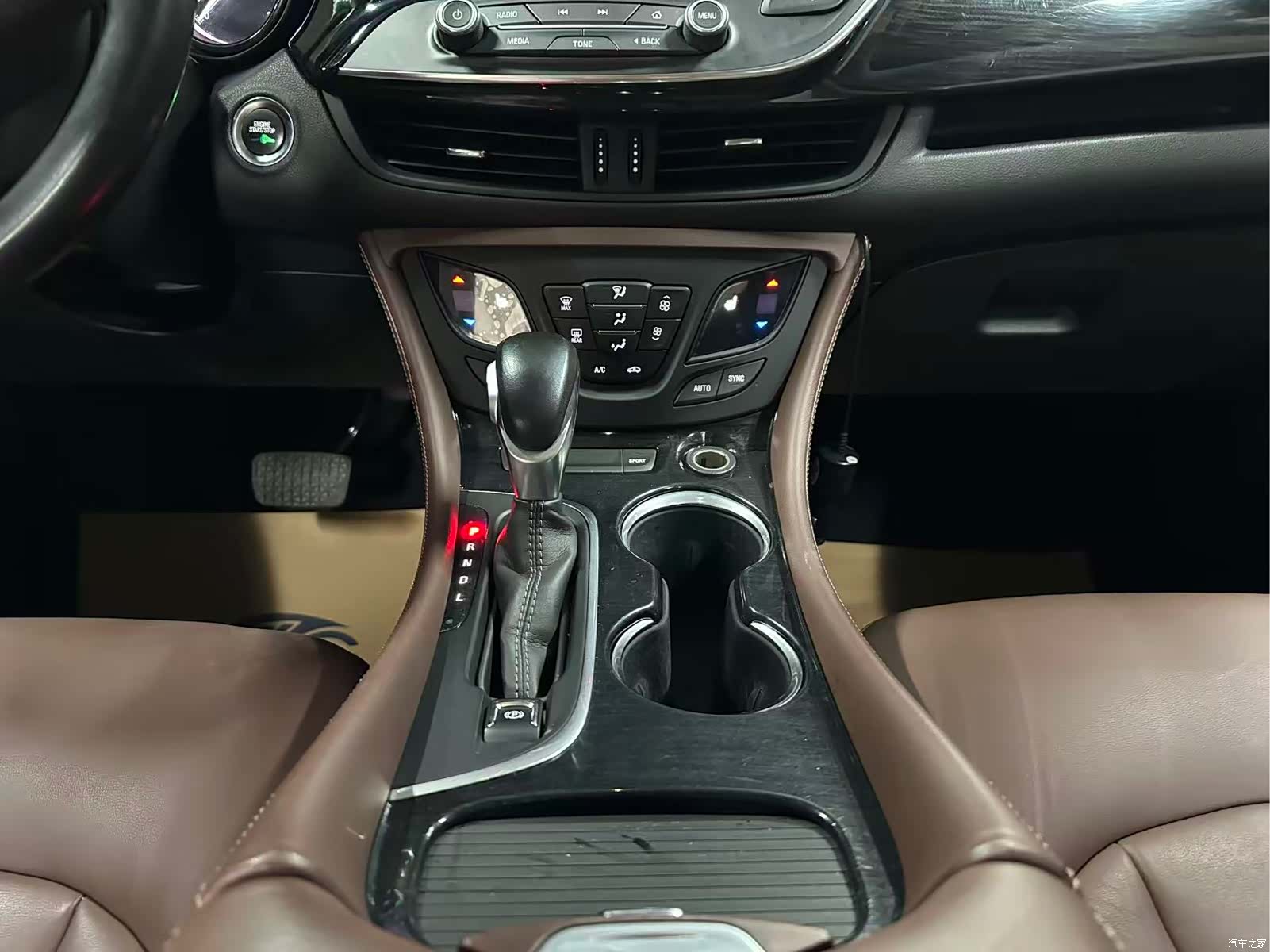 Buick Envision Plus, 2019 13