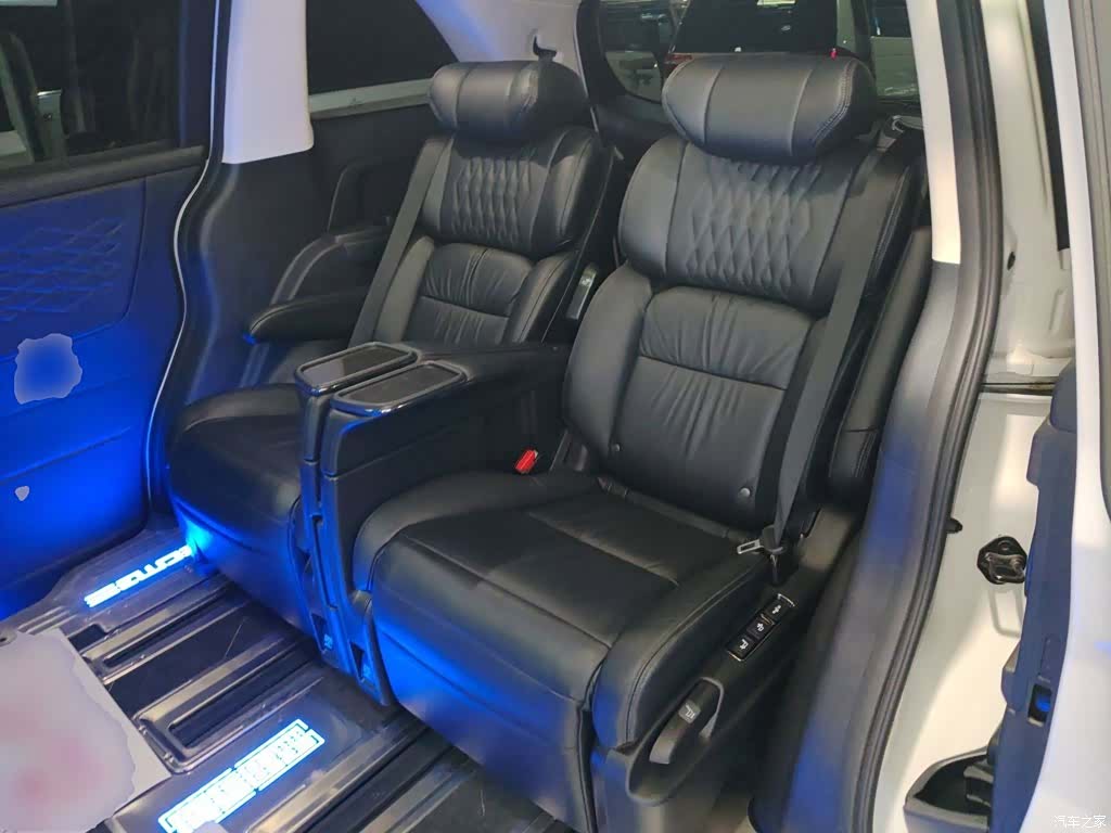 Honda Elysion, 2023 13