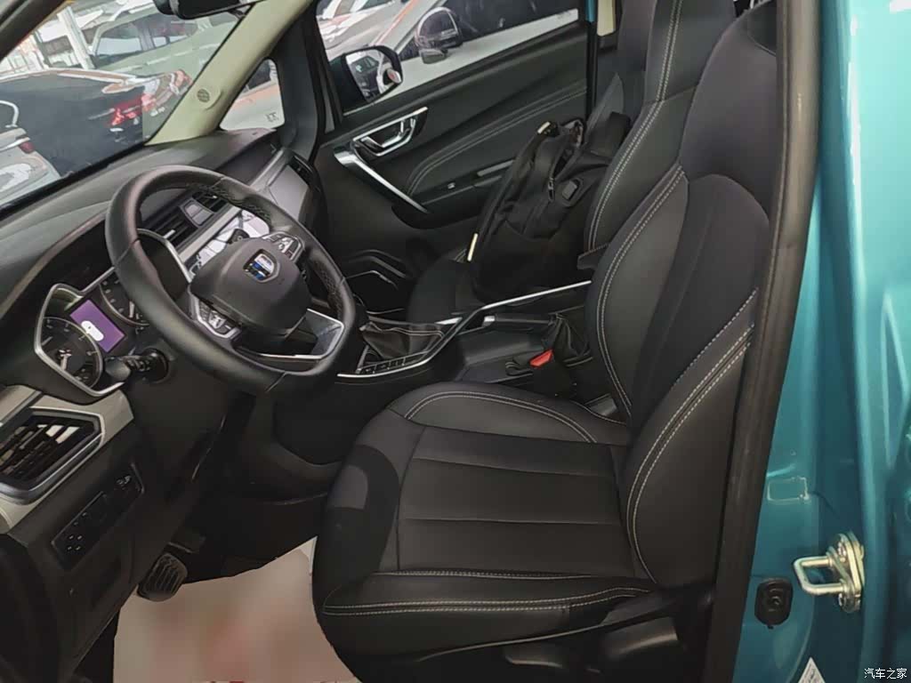 Geely X3, 2020 11