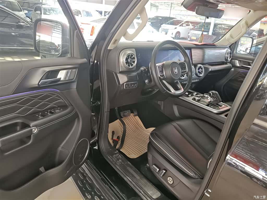 Tank 300, 2022 13