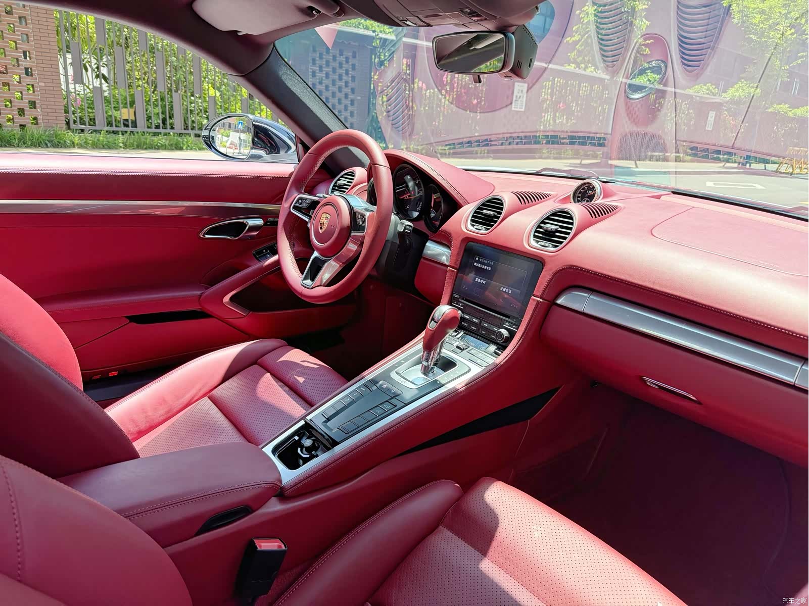 Porsche Cayman, 2018 10