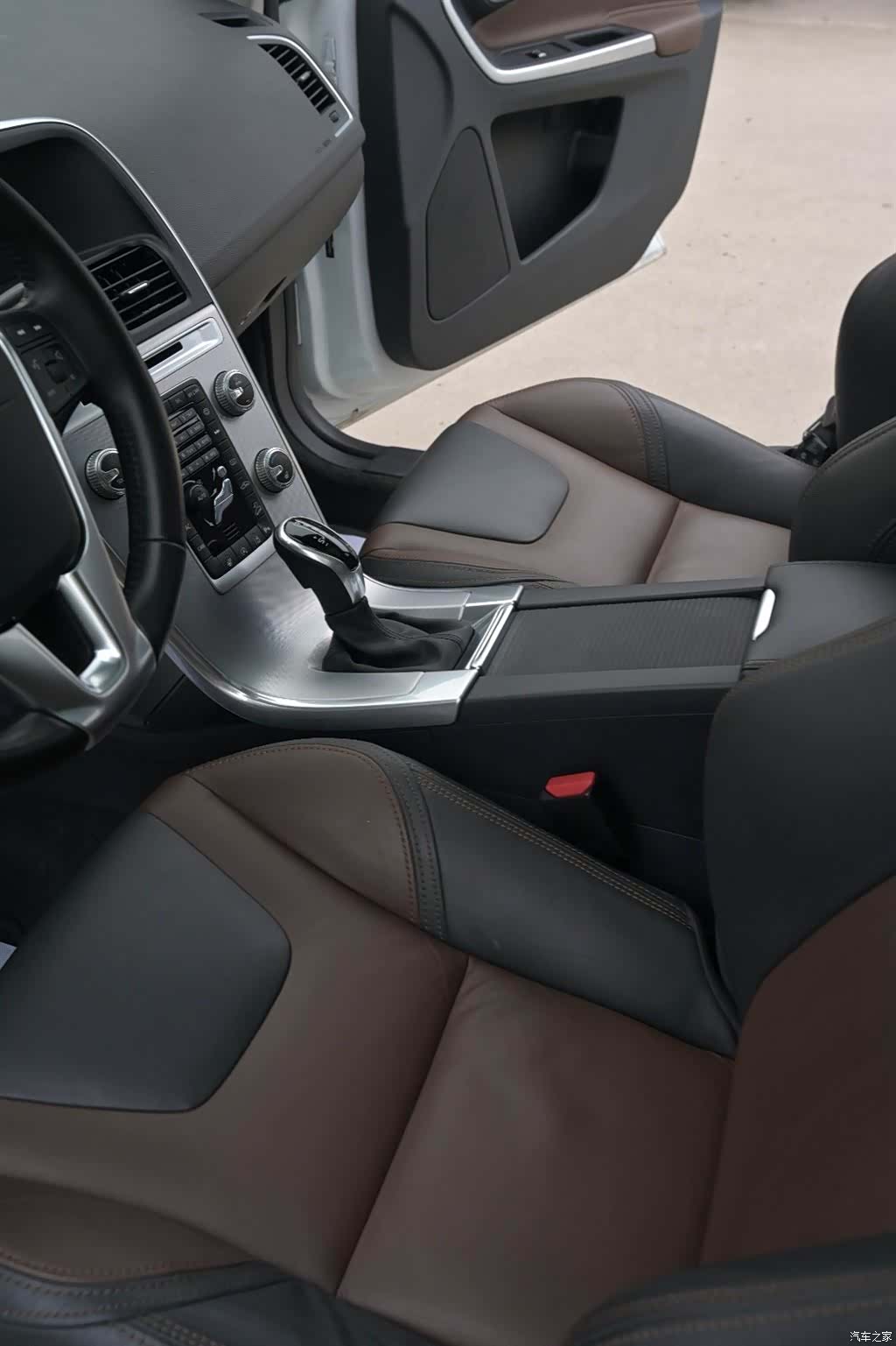 Volvo XC60, 2017 15