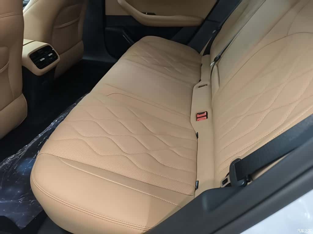 Geely A7, 2025 17
