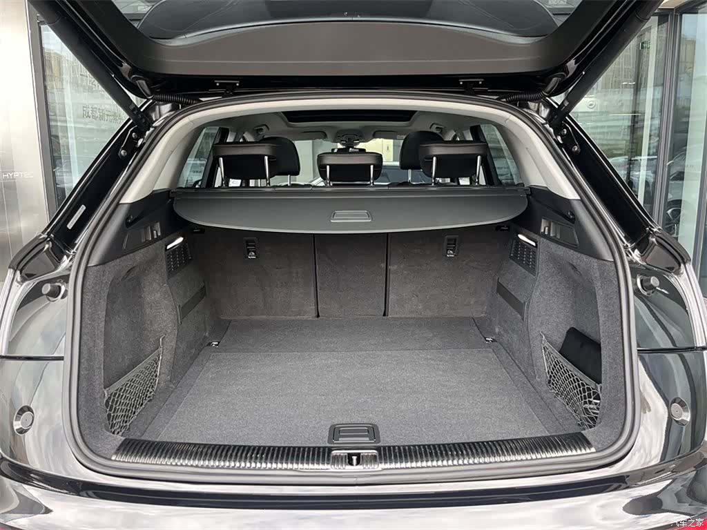 Audi Q5L, 2022 9