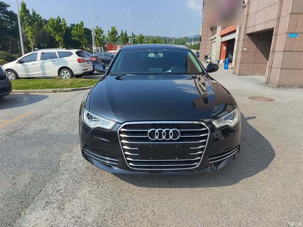 Audi A6L, 2015 3