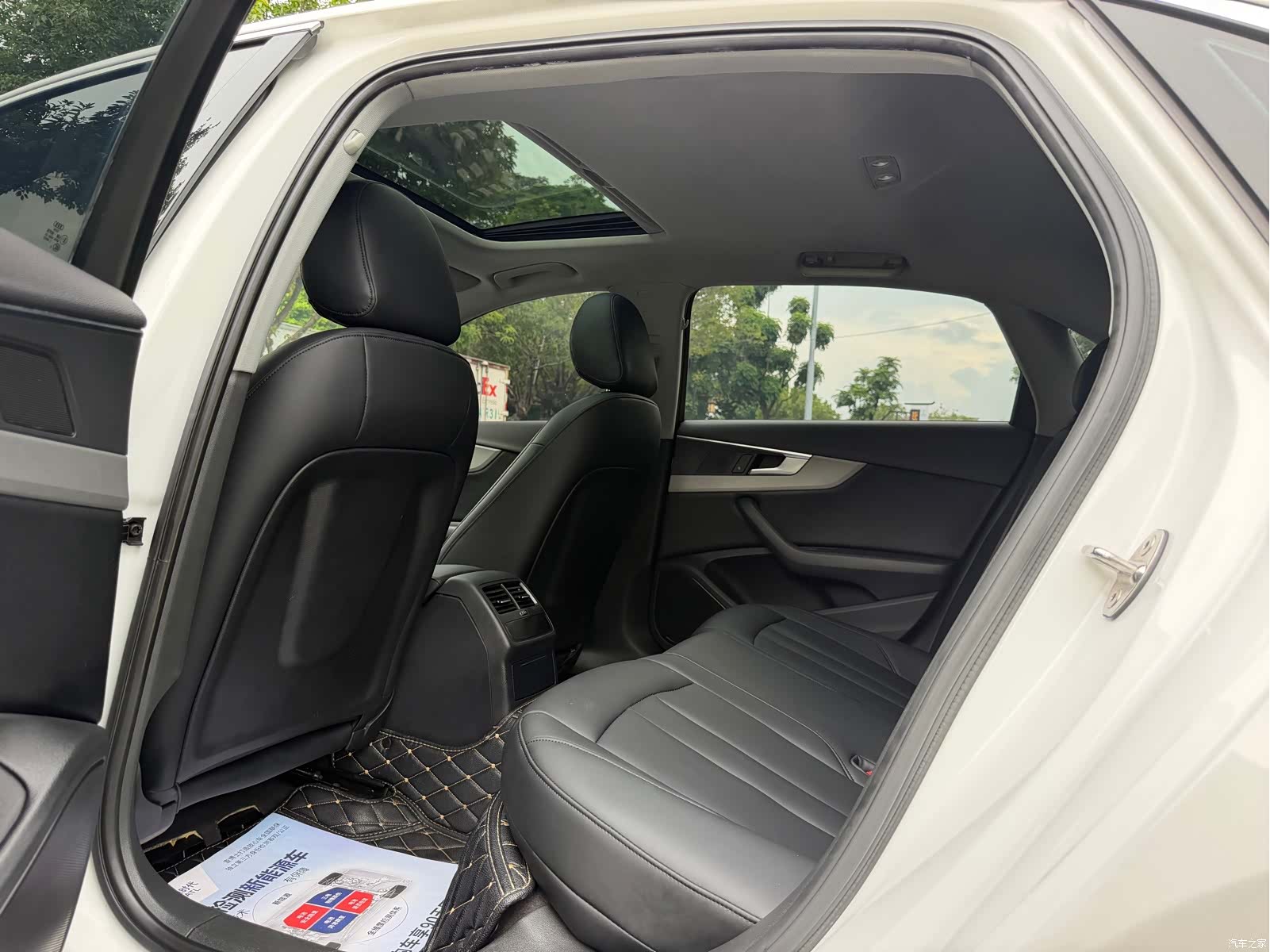 Audi A4L, 2018 6