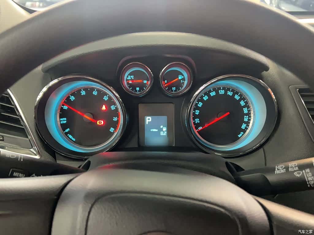 Buick Encore, 2015 12