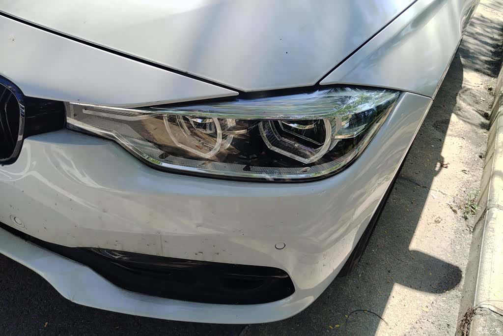 BMW 3 Series, 2017 все фото