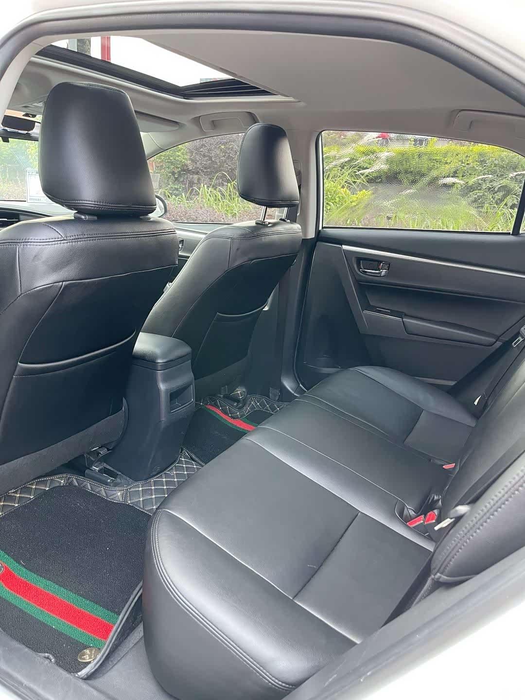Toyota Corolla, 2019 все фото