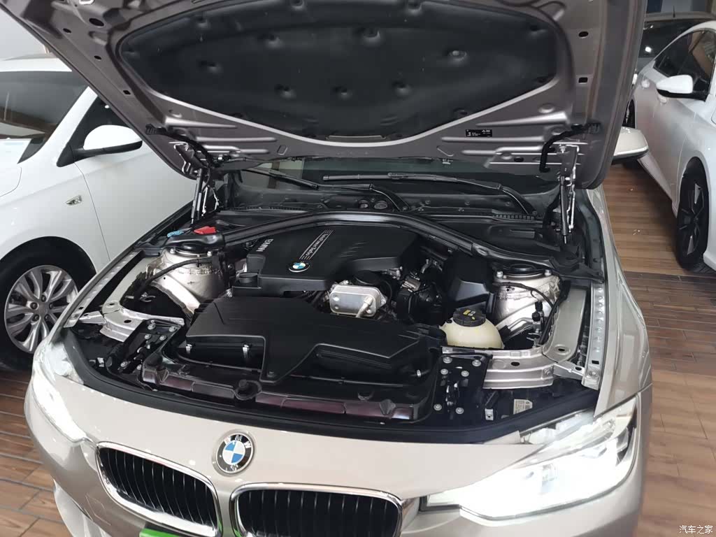 BMW 3 Series, 2016 16