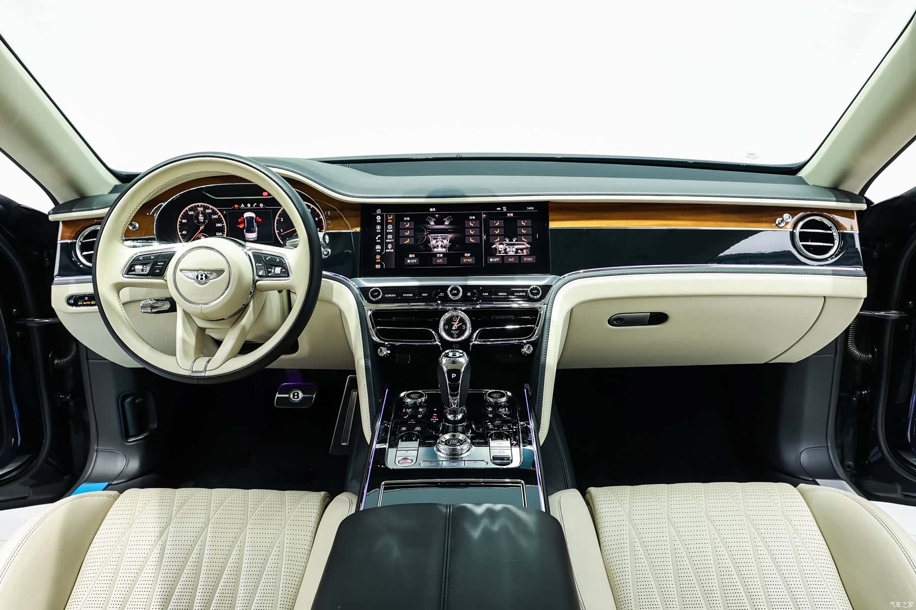 Bentley Flying Spur, 2022 16