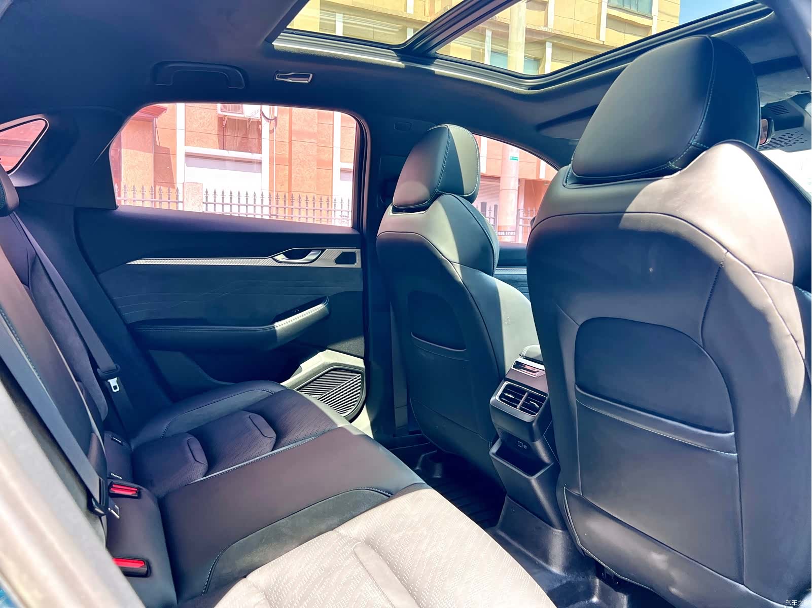 Geely Preface, 2023 13