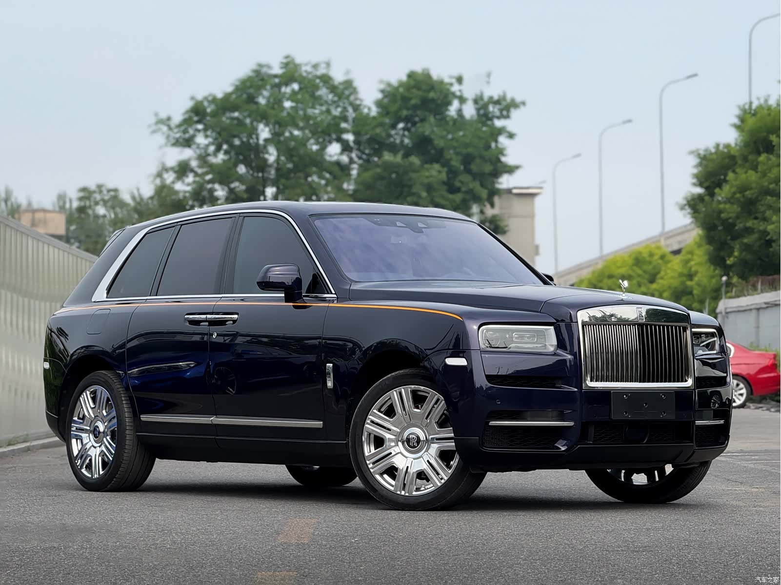 Rolls-Royce Cullinan, 2023 3