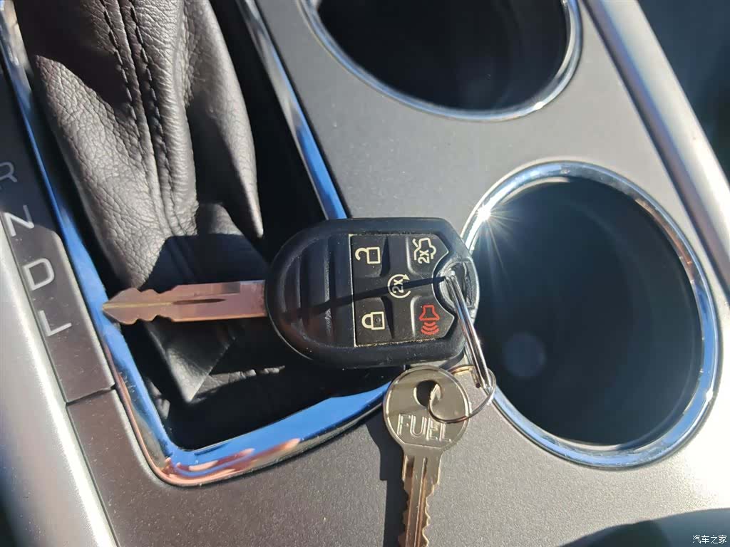 Ford Edge, 2015 9