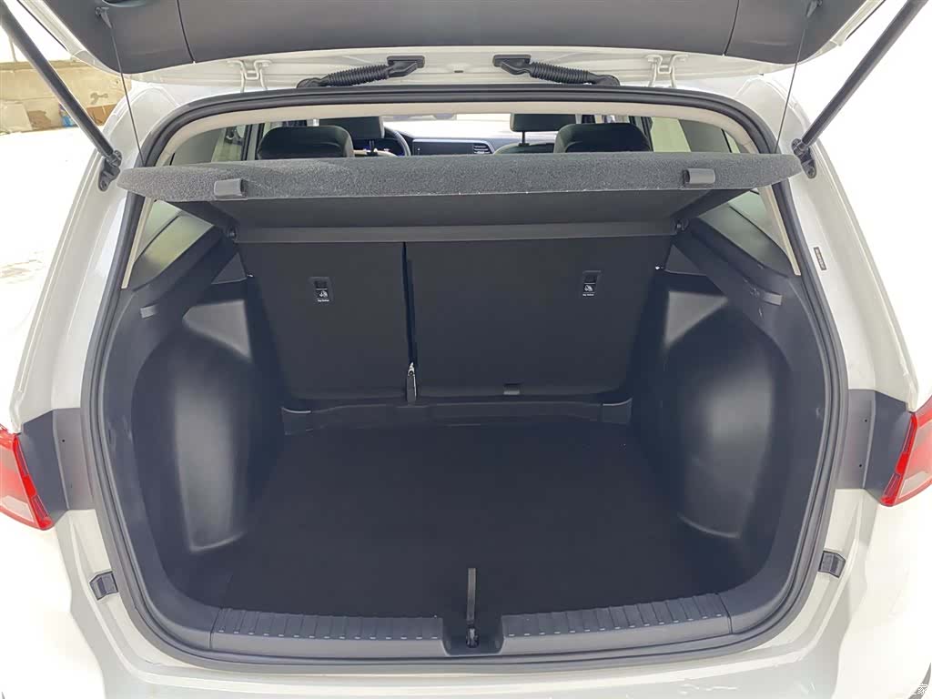 Volkswagen Panda, 2022 11