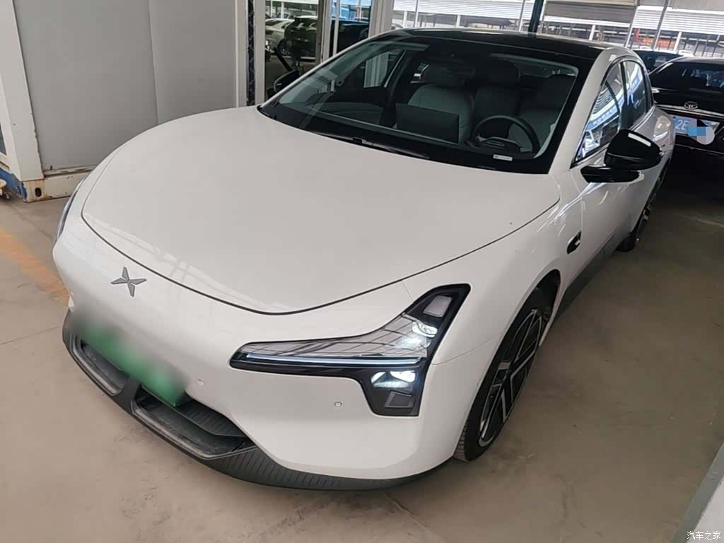 Xpeng Mona M03, 2025 2