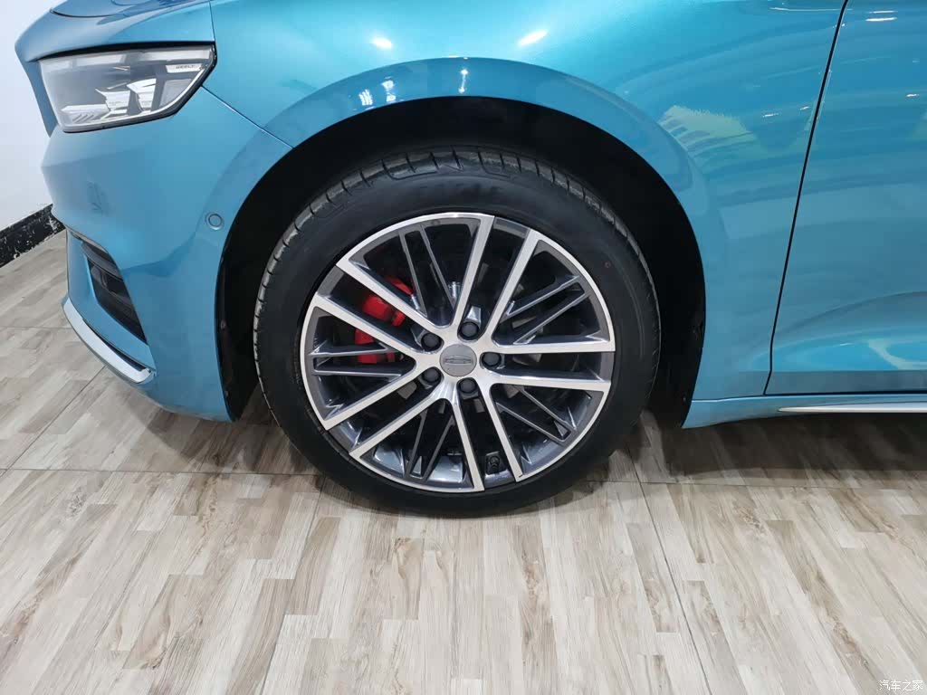 Geely Preface, 2020 23
