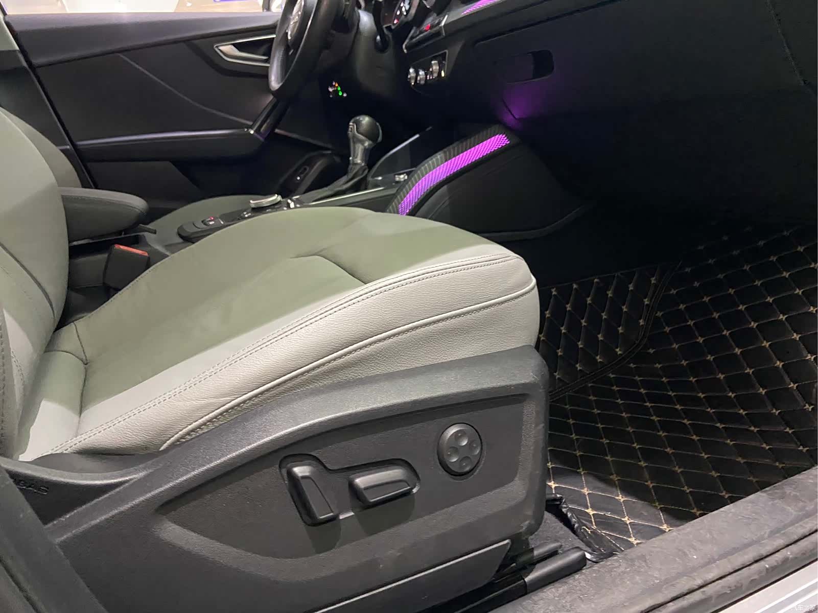 Audi Q2L, 2022 17