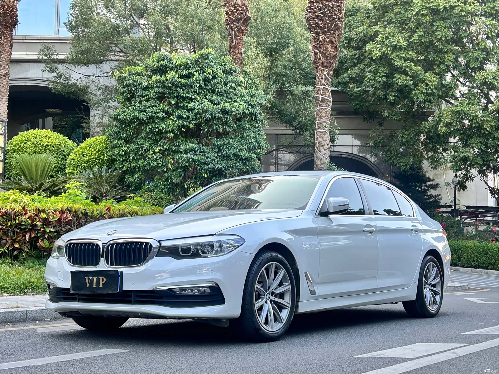 BMW 5 Series, 2017 1