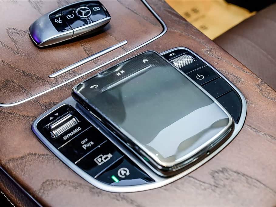 Mercedes-Benz E-class Mercedes-Benz E-class