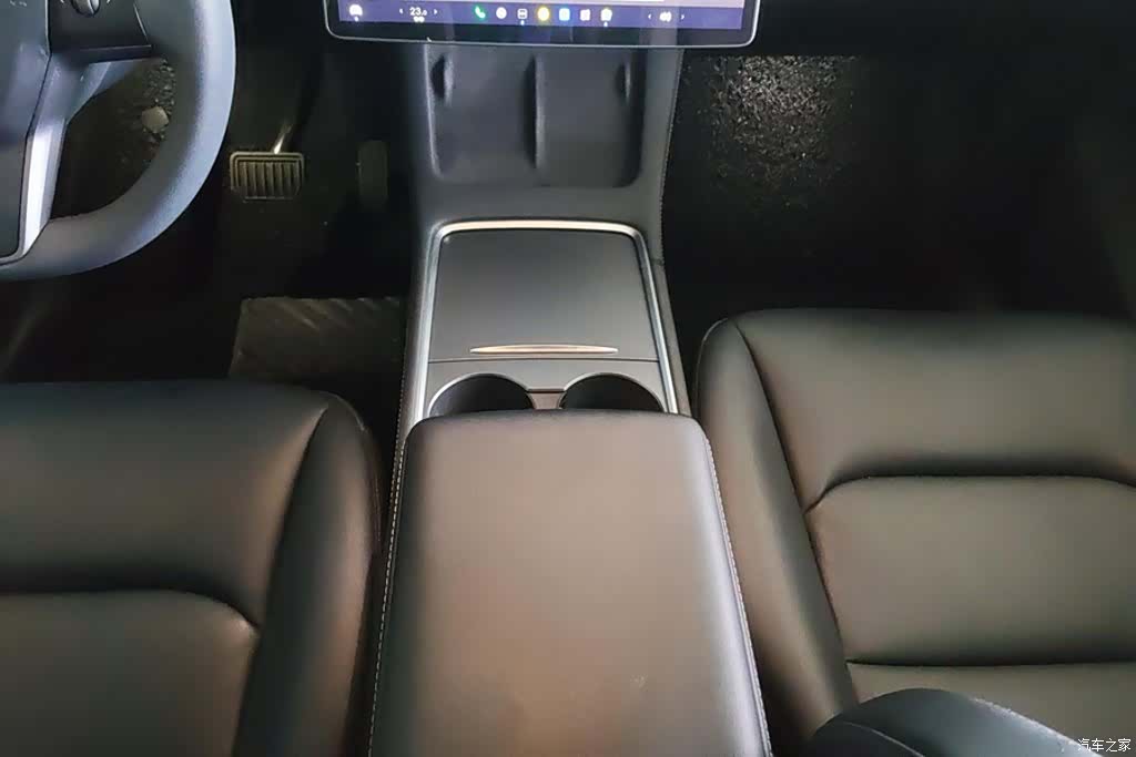 Tesla Model Y, 2022 16
