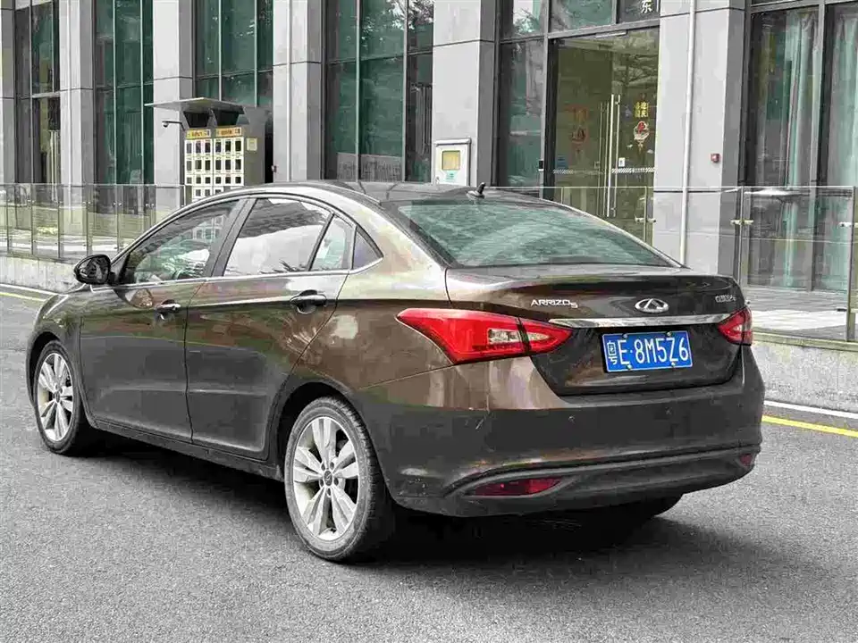 Chery Arrizo 5