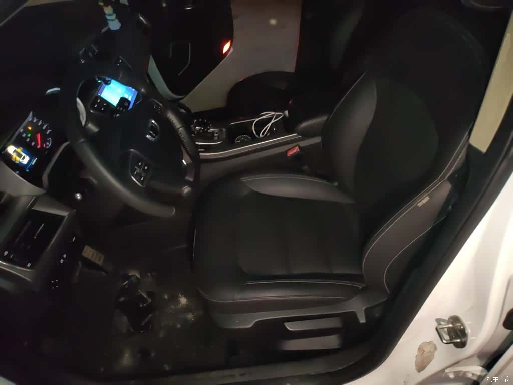 Geely Emgrand, 2017 8