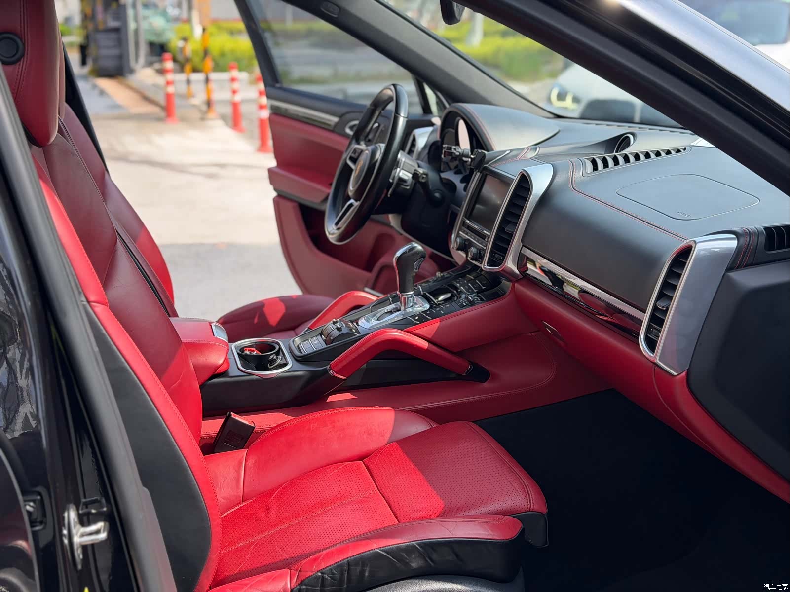 Porsche Cayenne, 2016 10