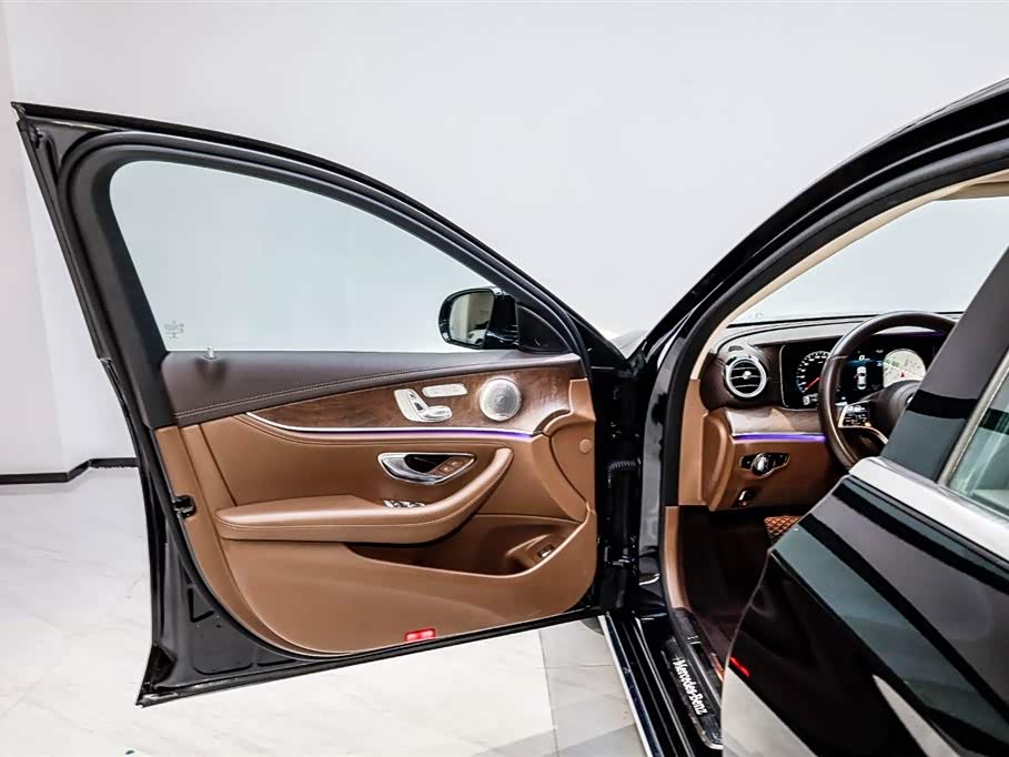 Mercedes-Benz E-class Mercedes-Benz E-class