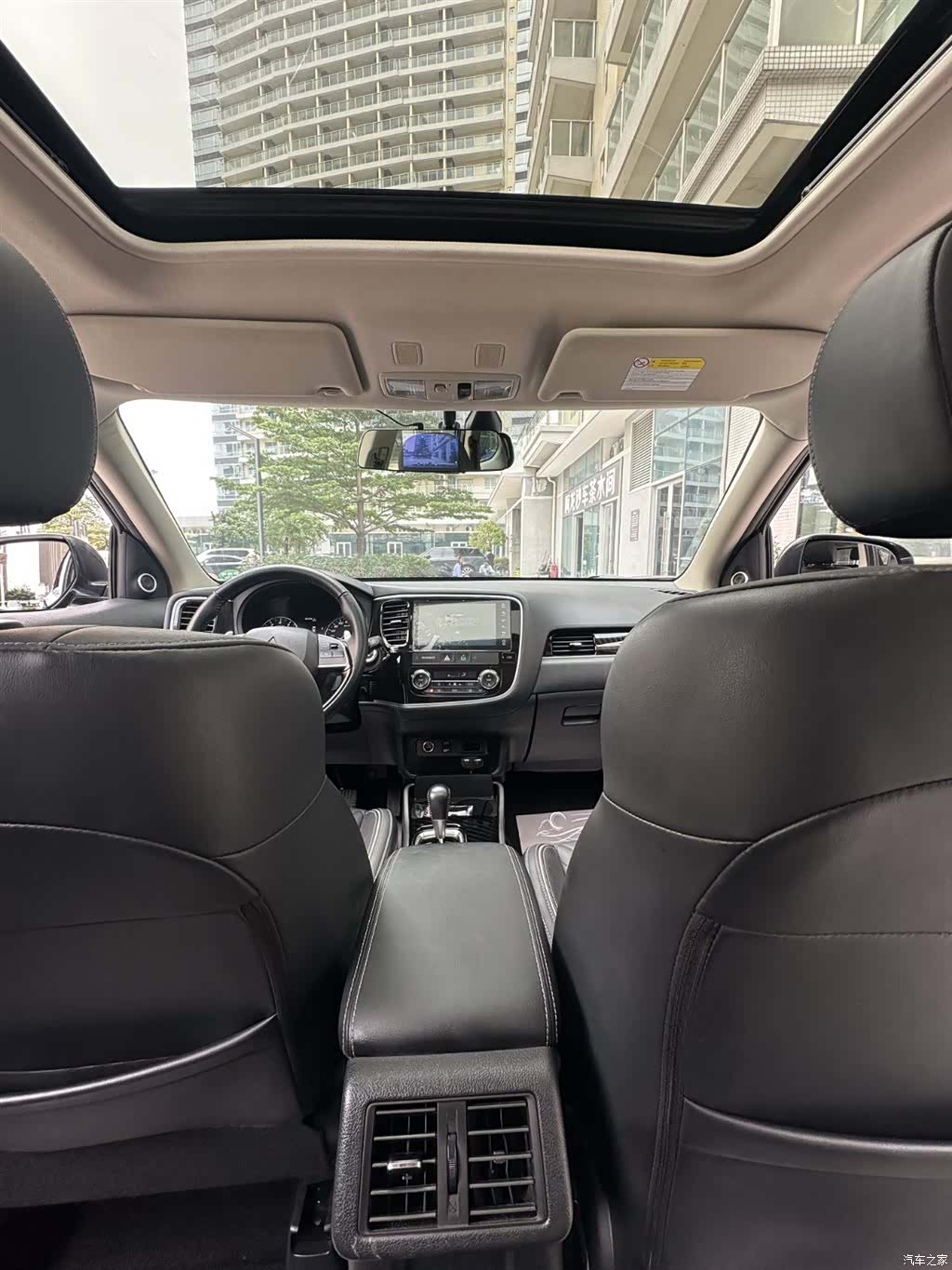 Mitsubishi Outlander, 2022 25