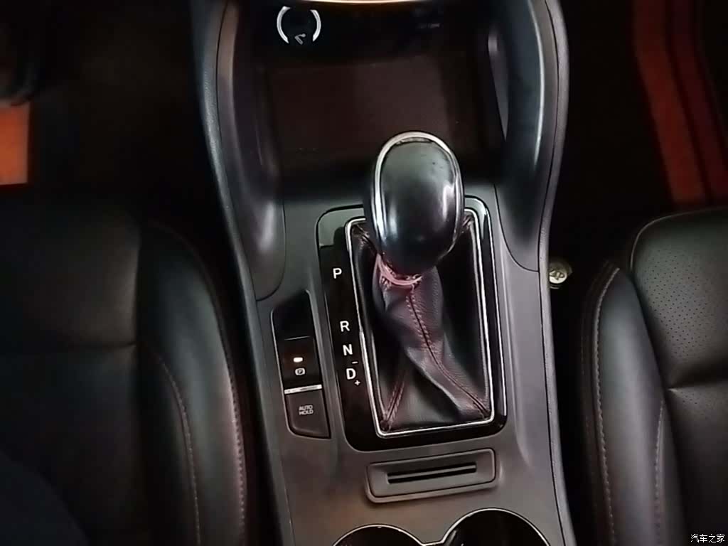 Changan CS75, 2016 14