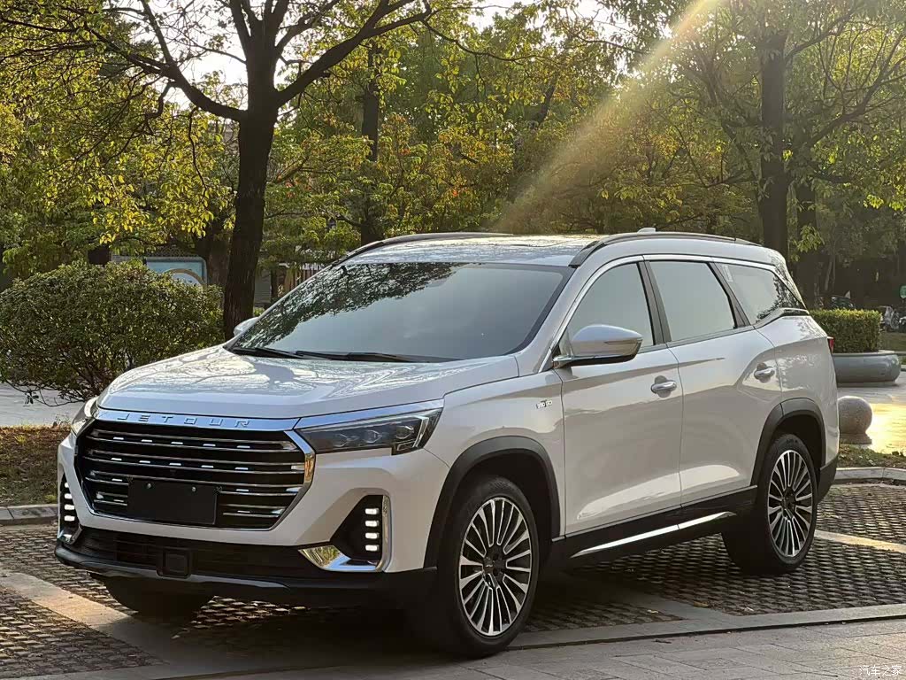 Jetour X90, 2022 2