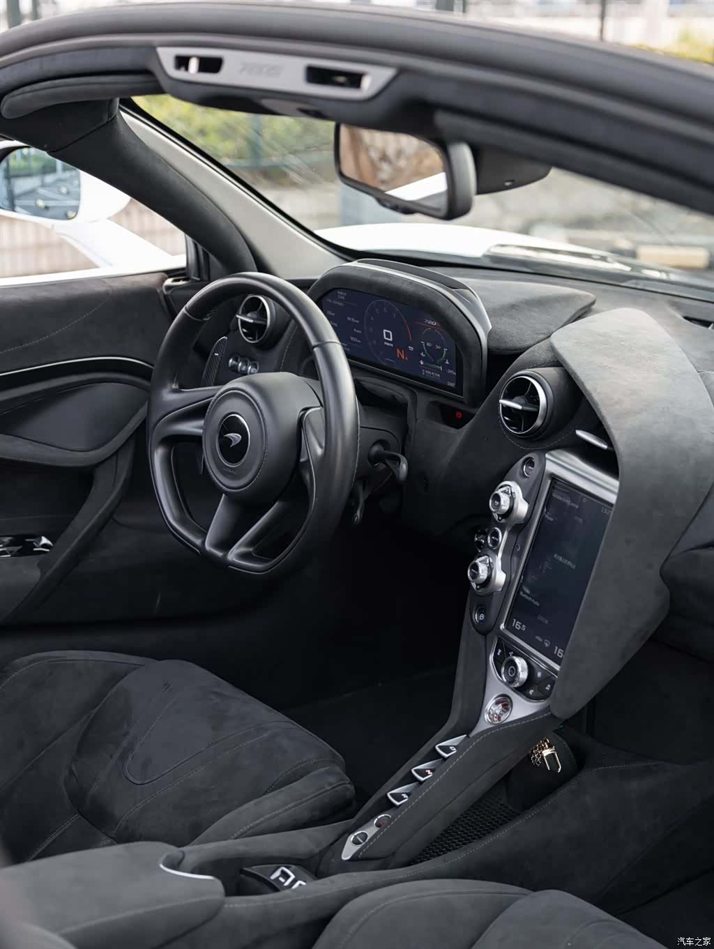 McLaren 720S, 2019 12