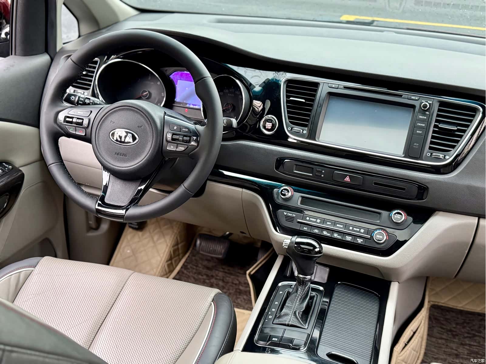Kia Carnival, 2016 23
