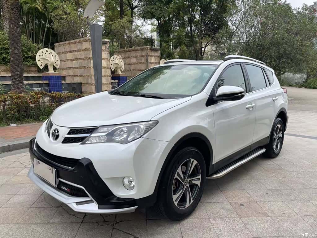 Toyota RAV4, 2015 2
