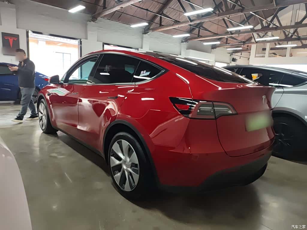 Tesla Model Y, 2021 23