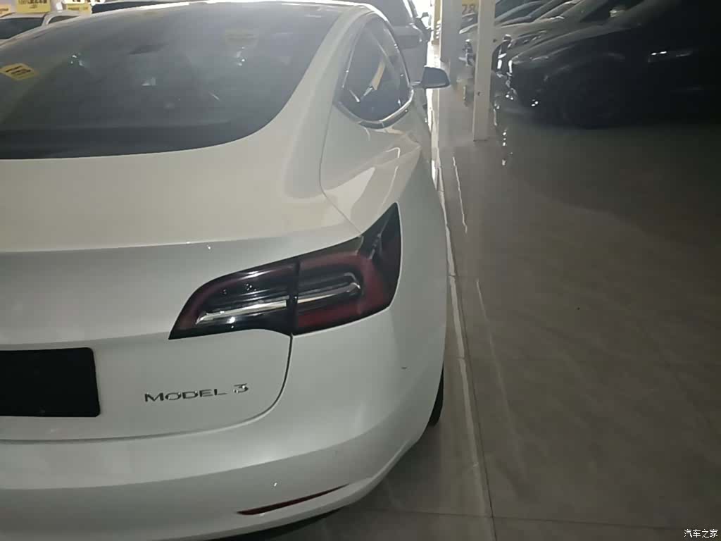 Tesla Model 3, 2020 24