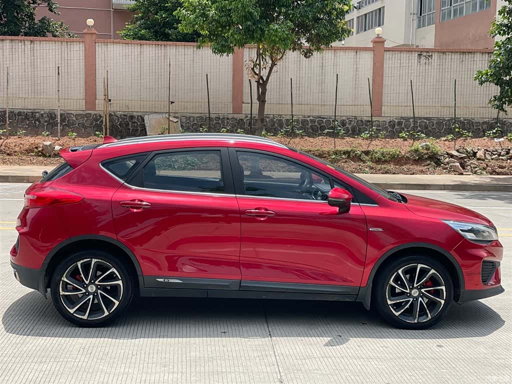 Geely Emgrand, 2019 13