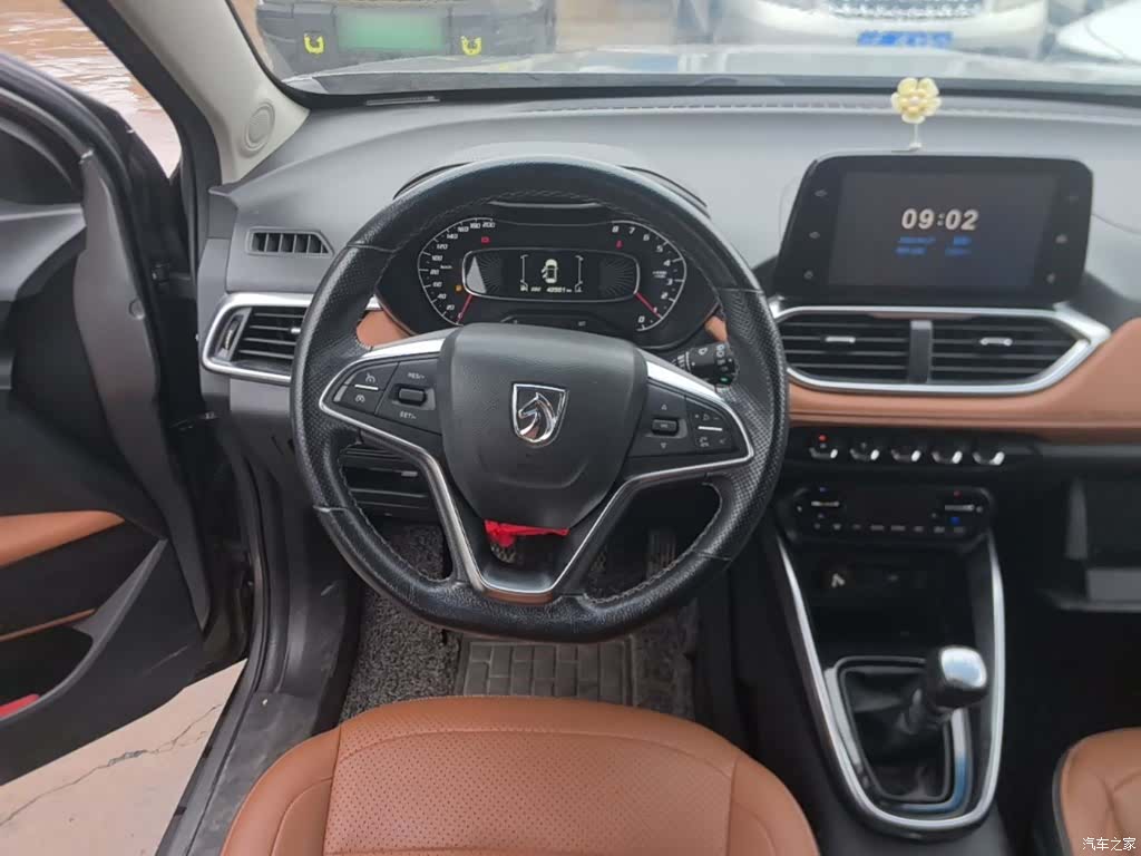 Wuling 510, 2017 11