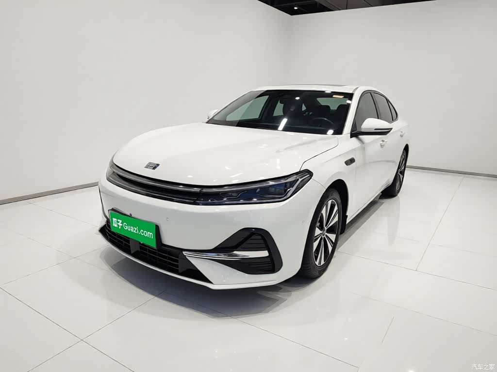 Geely A7, 2025 1