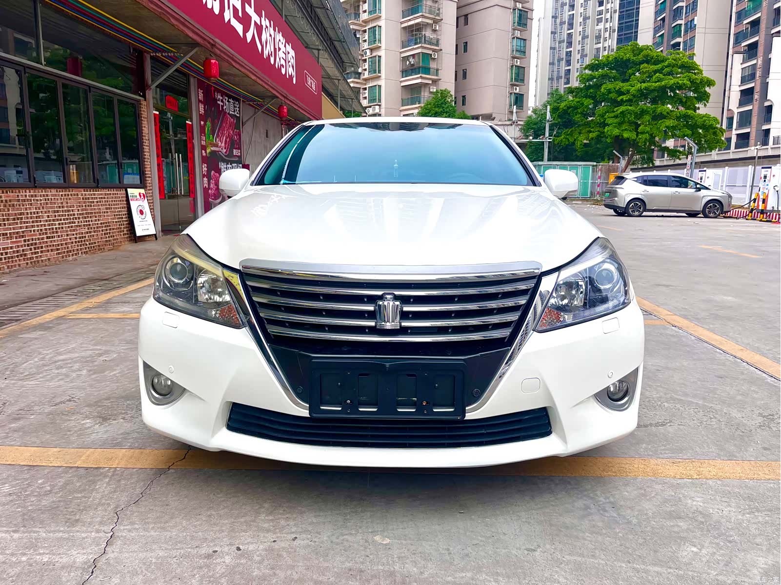 Toyota Crown, 2013 2