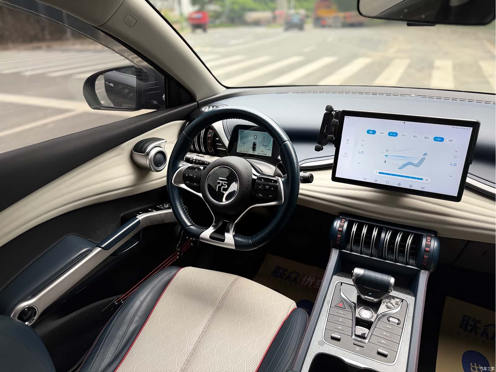 BYD Yuan, 2022 12