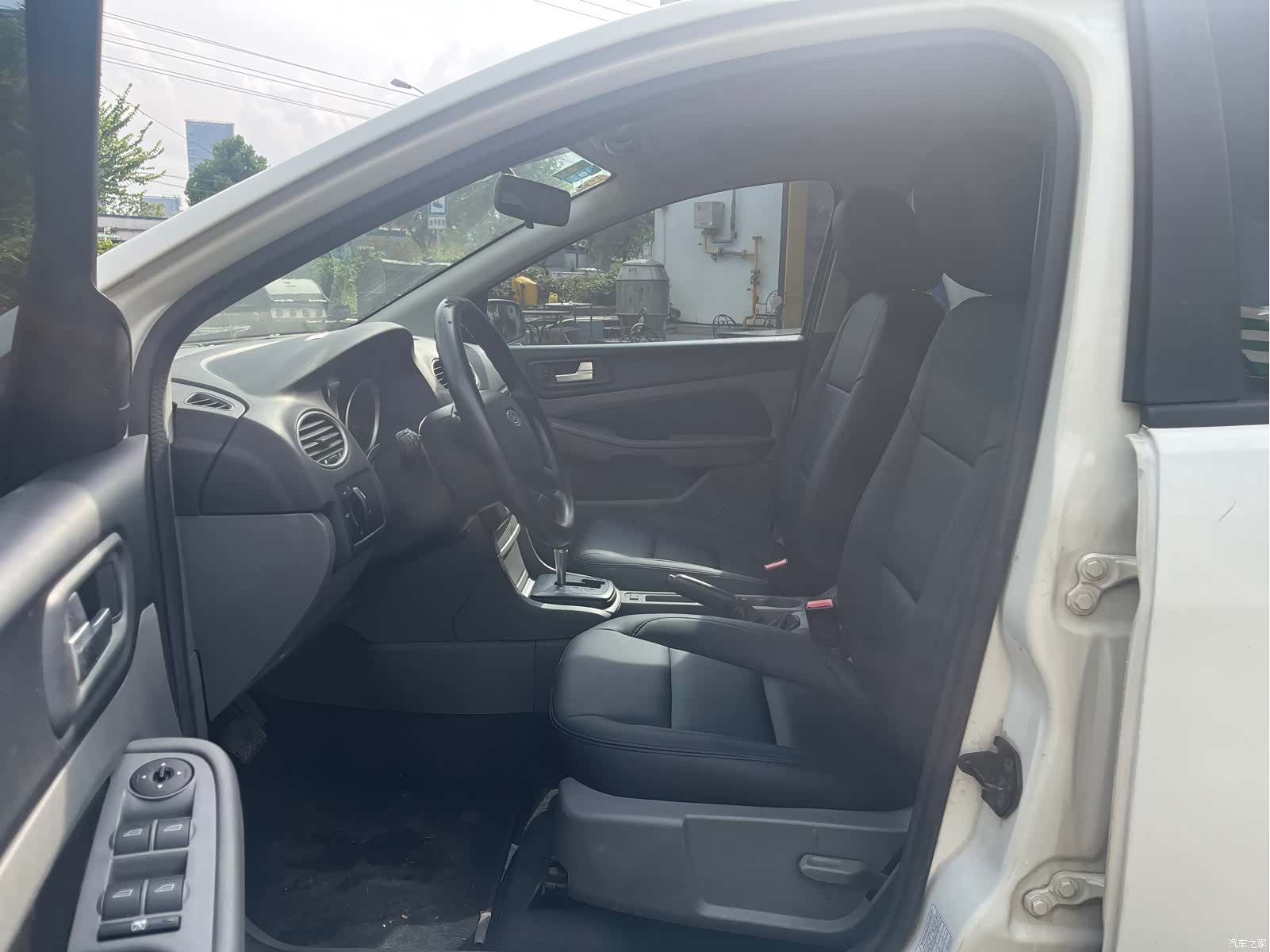 Ford Focus, 2015 9