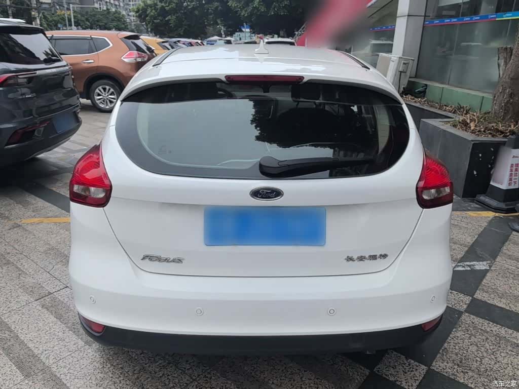 Ford Focus, 2018 6