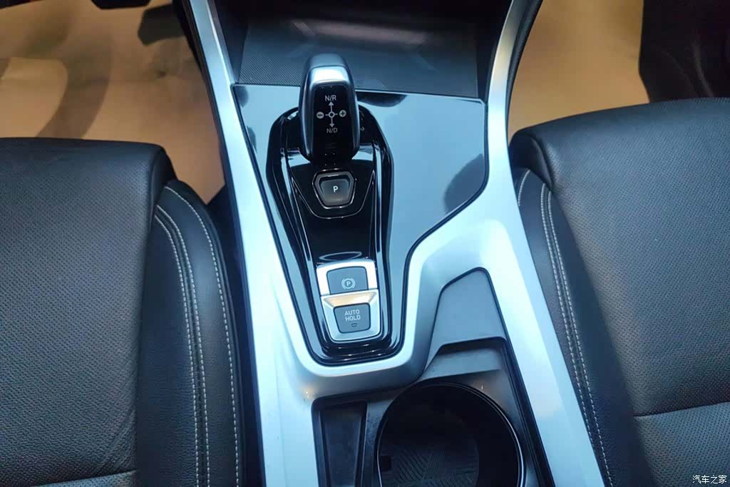 Lynk & Co 01, 2019 16