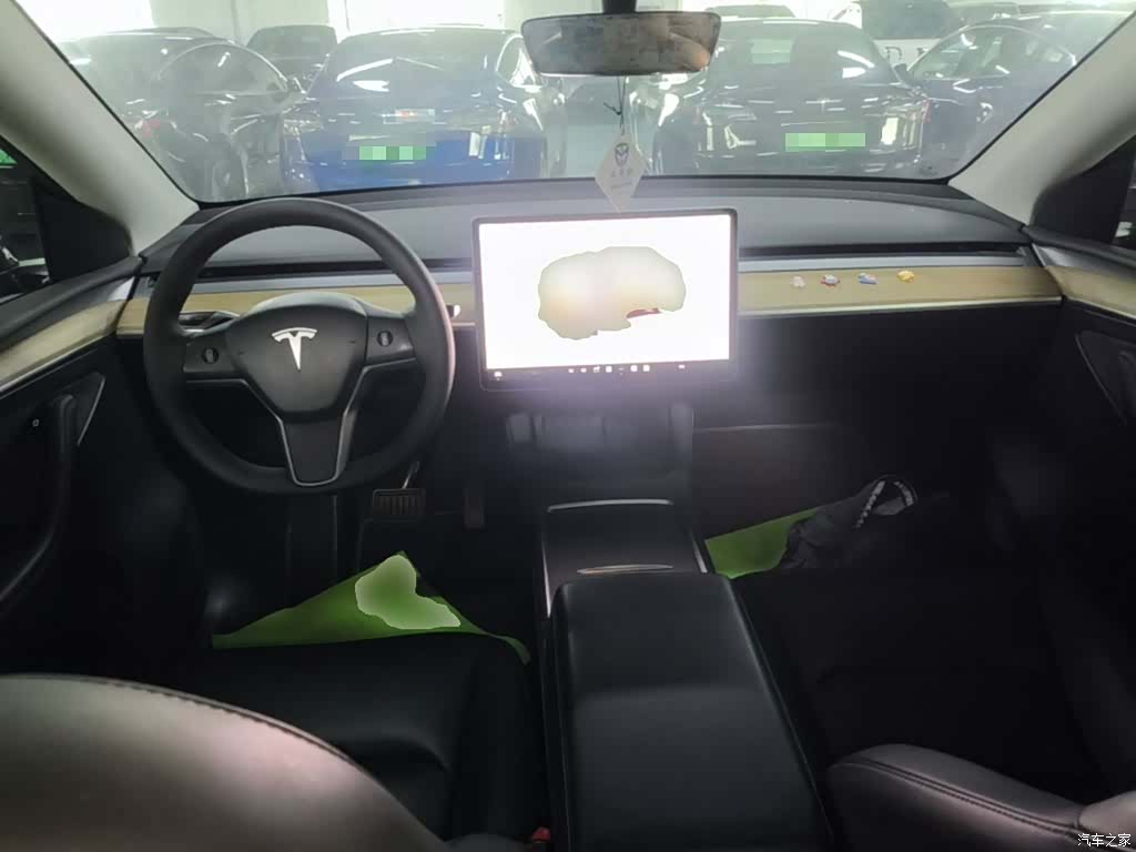 Tesla Model Y, 2022 6