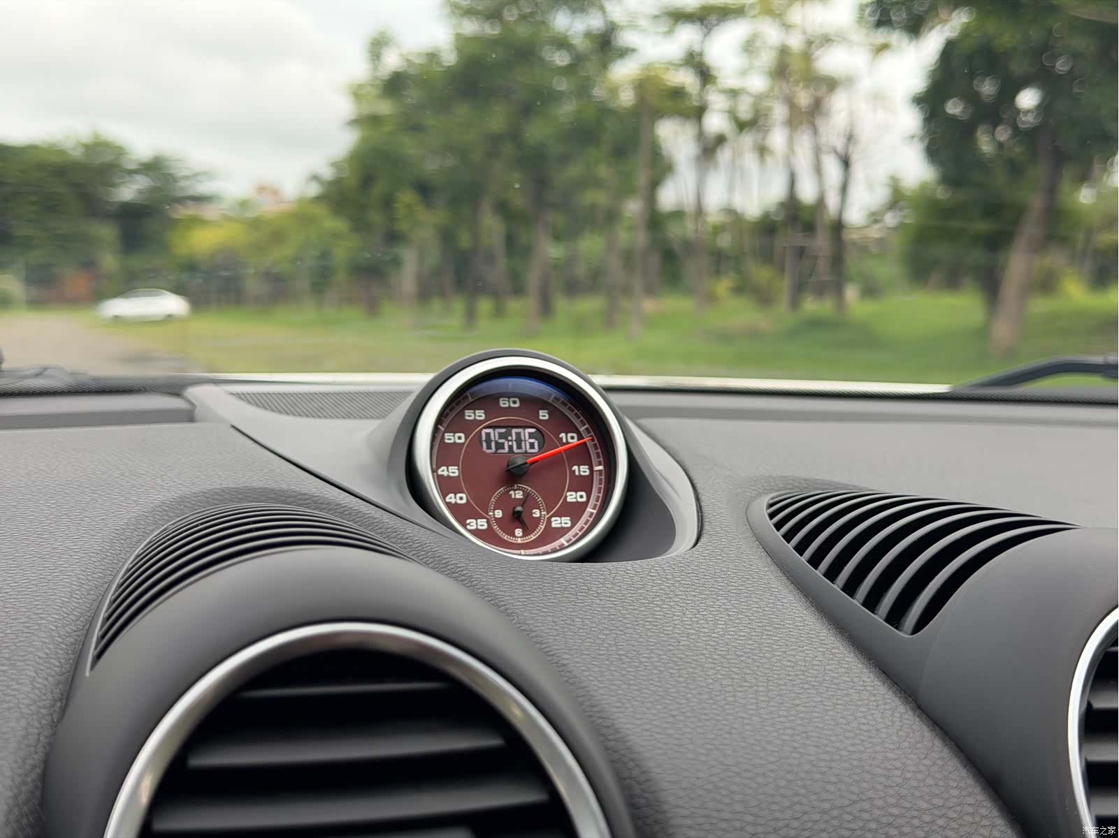 Porsche Cayman, 2018 17