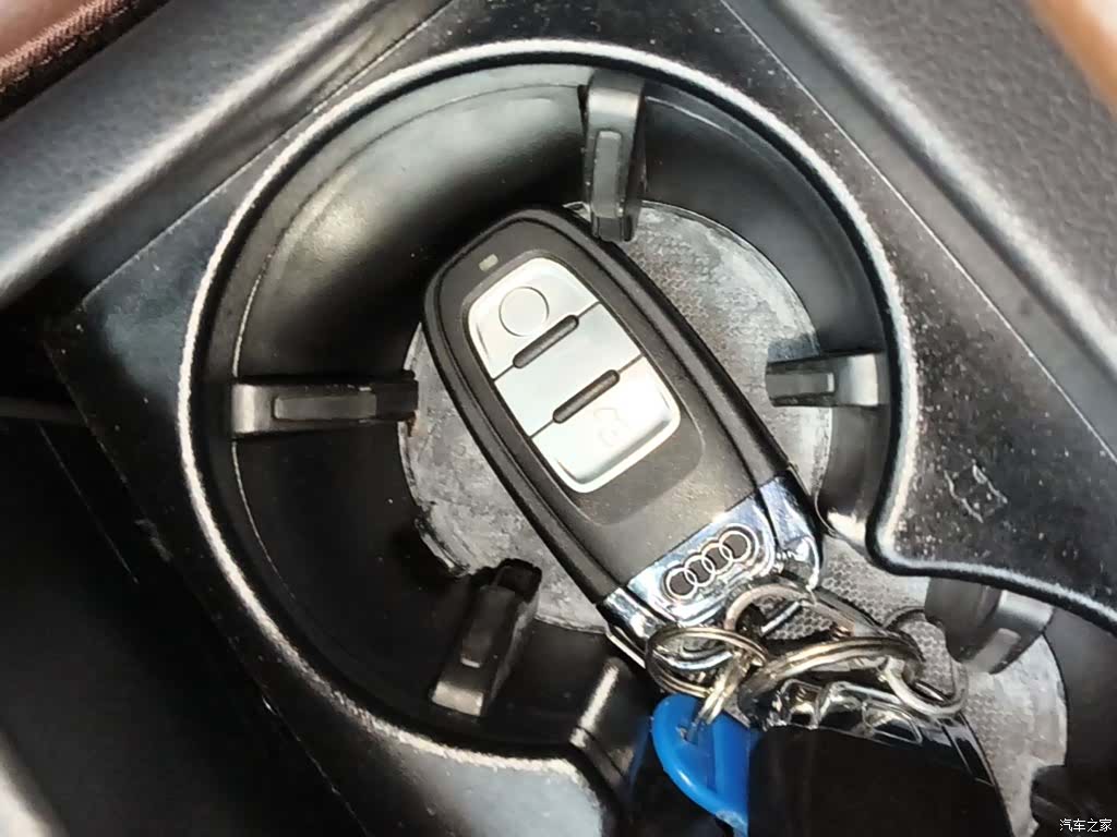 Audi A6L, 2015 9