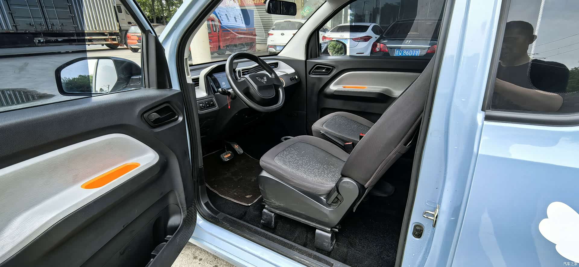 Wuling MINIEV, 2021 8