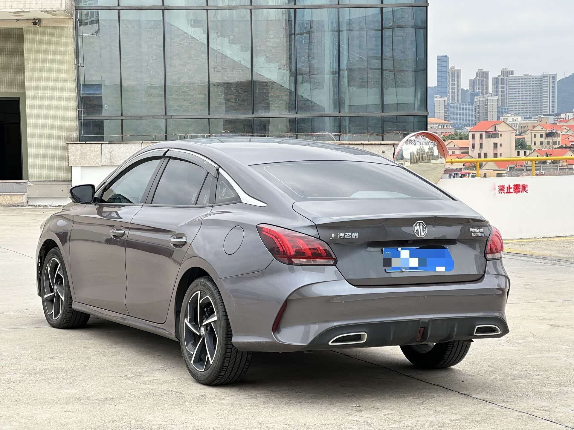 MG MG5, 2021 10